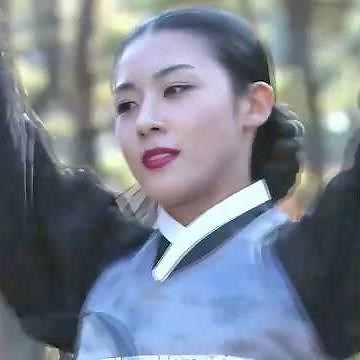 La Danza Solitaria de la Grulla: Un Destino Forjado por la Traición.#shorts #movie #kdrama