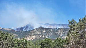 2,900-acre wildfire burning in western Colorado