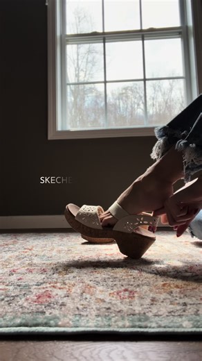 Skechers slingback floral cut wedges 🔆🌴👡 #wedges