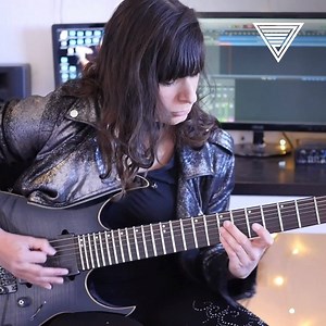 This is in 4/4. We promise. Available as part of the new Nili Brosh Learn to Play Song Box Set >> https://bit.ly/NiliBroshBoxSet