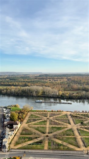 Explore France on Instagram: "Have you heard of La Roche-Guyon? Let us take you on a tour of this village located not far from Paris and listed among the Most Beautiful Villages in France! . . . Connaissez-vous La Roche-Guyon ? On vous emmène découvrir ce village situé non loin de Paris et classé parmi Les Plus Beaux Villages de France ! La visite vous tente ? #ExploreFrance #BeautifulVillages #FrenchVillage #ParisGetaway #HiddenGems @visitparisregion 📷 @anithaathma_"