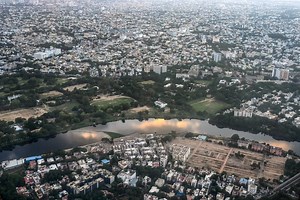 Edinburgh Makar Michael Pedersen's \"Be more\", a love-letter to Auld Reekie