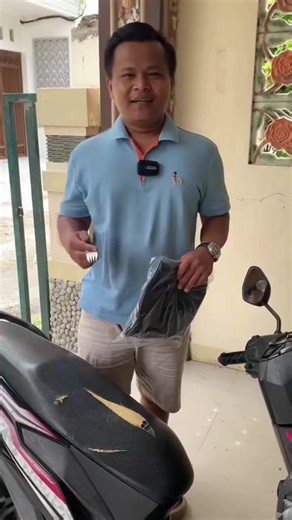 Universal Motorcycle Seat Cover: Scratch Proof & Waterproof