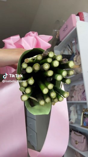 Beautiful Lily & Rose Bouquets | Isabel's Flores Houston