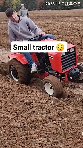 137K views · 513 reactions | New small size farming tractor doing hravy duty . | Abdul Aziz Khan | Facebook