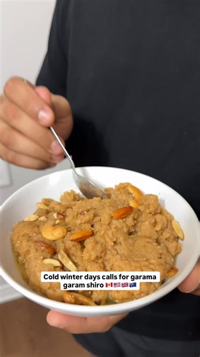 Jetul on Instagram: "Shiro recipe #foryoupage #explorepage #gujjuincanada #fyp #indiansweets #viralreels #gujarati #gujaratirecipes #gujaratisweets #suratifoodie #kathiyawadi #shiro #halvo #gujaratifoodie #winterrecipes"