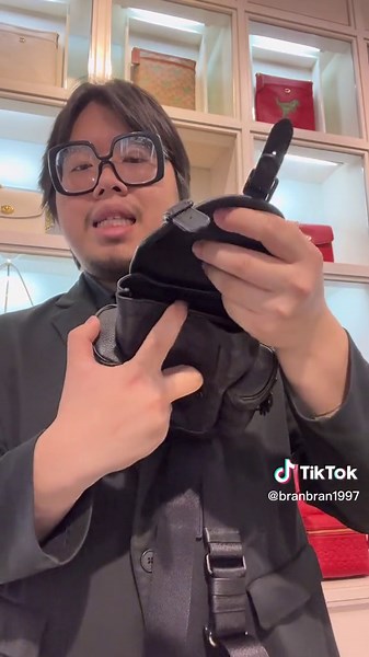 Mini Coach Hitch Backpack - Review and Unboxing