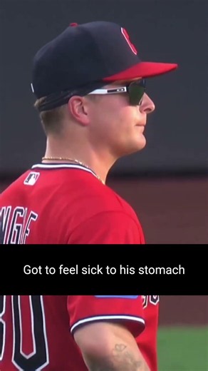Cooper Ingle forgot how many outs there were and threw the ball in the stands #mlb #baseball