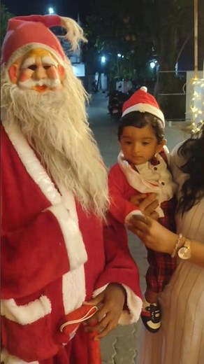 Christmassyy #shorts #shortsfeed #youtube #christmas #santa #vlog #trending #viral