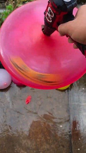 This Drill Obliterate Water Balloons! #BalloonPop #ASMR #Satisfying #WaterBalloon #Destruction #PowerTool | Strawberry Jam Toys