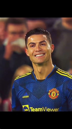 Ronaldo 2025 vs 2017 Celebration — The Evolution 😱🔥#ronaldo #cr7 #viral