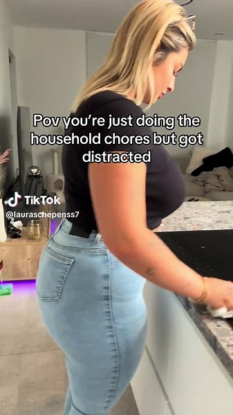 Massive😳 Ig bigcheekedlau