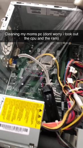 Water Cooling Tutorial for Gaming PC with Clean Motherboard | CPU Cleaning Meme