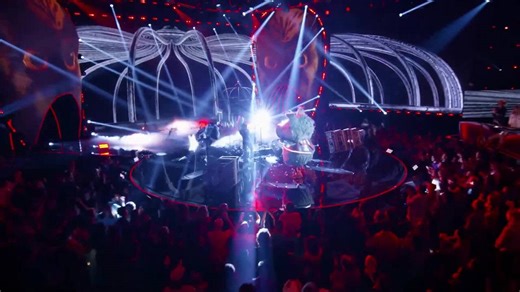 The Masked Singer: Owl Performs Wild Thing