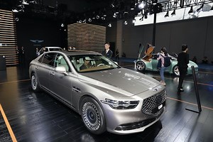 The 2020 Genesis G90 Left Kelley Blue Book Thoroughly Impressed