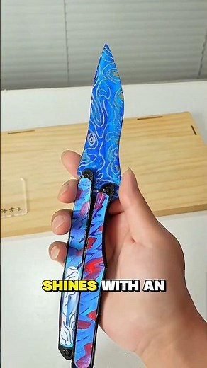 Learn to make a legendary weapon out of paper: the Cold Edge Butterfly Knife! #papercraft #handmade