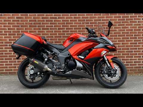 Kawasaki ZX1000WHF - 17 Reg, 4,628 miles, £6,495.00.