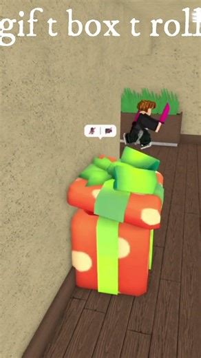 Gift Box Murder Troll #roblox #mm2 #robloxshorts
