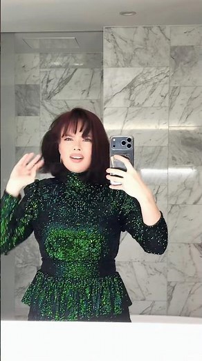 🤭 #beauty #makeupartist #colonelkkjϟ #dance #makeup #makeup #makeupartist #makeuptransformation