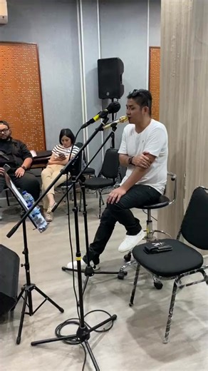 Percaya Padaku: Live di Studio Tukik Bersama Ungu