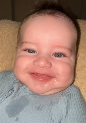 Ele é tão lindo 🤏🏼😍