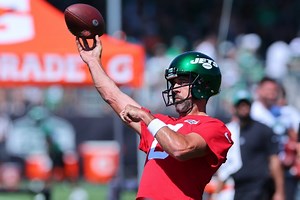 Is Aaron Rodgers Playing Tonight?