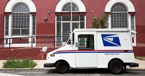 USPS gets final signoff to order new delivery vehicles
