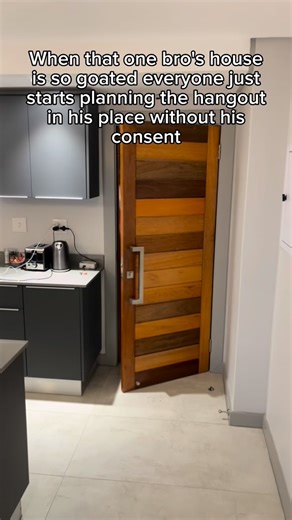 Thomas on Instagram: "Follow @swaggawastaken for a cookie"