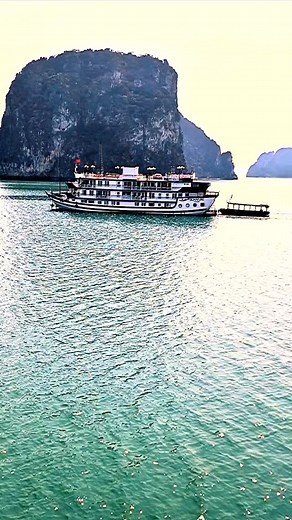 23 mars 2025. la baie d'Halong est un des lieux où se déroule l’action du film Indochine (avec Catherine Deneuve). | Atlas Pérégrin