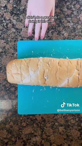 My husband and I eat the entire loaf in one sitting with a little soup on the side… #w#whatsfordinnere#easydinnerse#easyrecipesm#momtoky#youngmomy#youngmomsoftiktokf#firsttimemomb#budgetfriendlymealsm#mealplanning