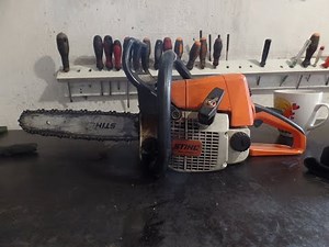 Stihl 023 replacing the spark plug cable