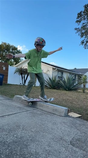 FIRST SLAPPY! 100+ tries, hit shins, knees, wrists, all for THAT moment #slappy #boardslide #goskate