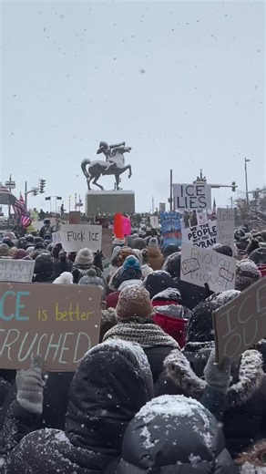 Chicago snowed, Chicagoans showed. Upwards of 20,000 Chicagoans took to the streets with 24 hours’ notice to decry the ongoing operations and demand Justice. #chicago #viral #chicago @Indivisible Chicago Northwest @Chicago Alliance @Coalition Against Trump Agenda