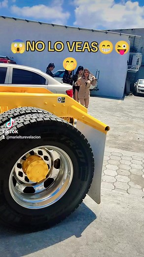 18K views · 199 reactions | 懶️〽️¡ CADA PASO ES MUY IMPORTANTE ❗. #mariel #turevelacion #staff #guapaschiks #artistas #show #musical #guayaquil #ecuador #viajes #continuamos #trabajando #eventos2023 #working #reels #facebookvideos | Mariel TU Revelacion | Facebook