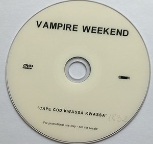 Vampire Weekend - Cape Cod Kwassa Kwassa