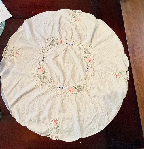 Vintage 60’s Embroidered Linen Tablecloth - Etsy