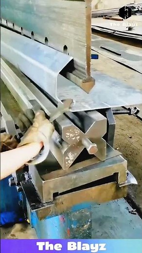 Heavy Steel Plate Bending Machine | Perfect Angle Forming Process
