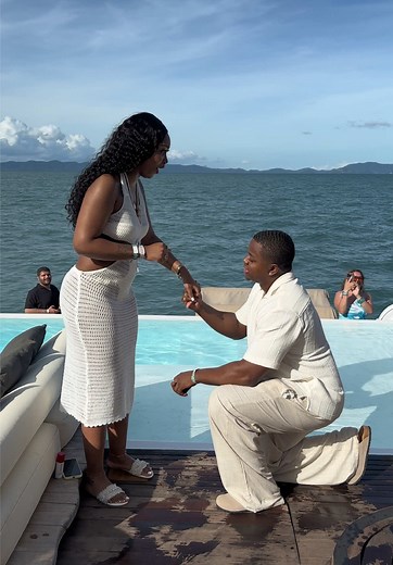 Proposal at Sea: Romantic Ocean Engagement at Yona Beach