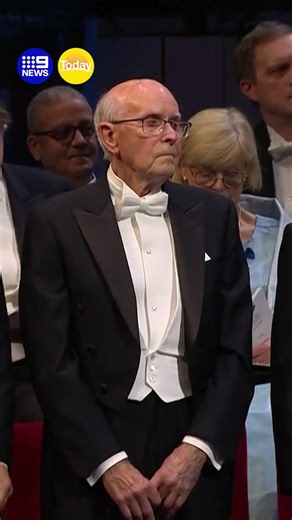 9News Melbourne | At 88 years old, Professor Richard Robson was awarded the top honour for his work in metal organic frameworks. #9News | Instagram
