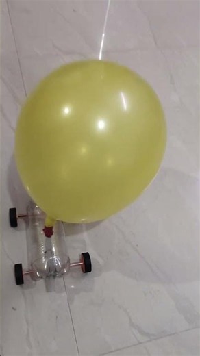 DIY Balloon Powered Car 🚗 | Easy Science Experiment Using Plastic Bottle #Shorts#diy#usa