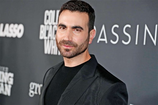 Here's who Brett Goldstein is playing on 'Shrinking' season 2