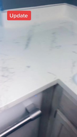 DIY DISASTER! Silver lining getting new counter tops! 😁 by a professional #summerdiy #diydisaster #epoxy #diyupdate #diy