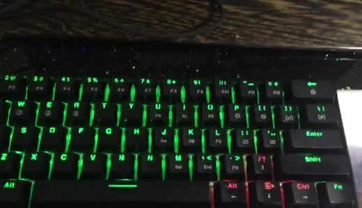 GK61客制化GH60机械键盘教学视频----方向键模式