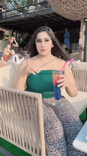 Queen🥰 on Instagram: "💅🏻 #explore #suggestion"