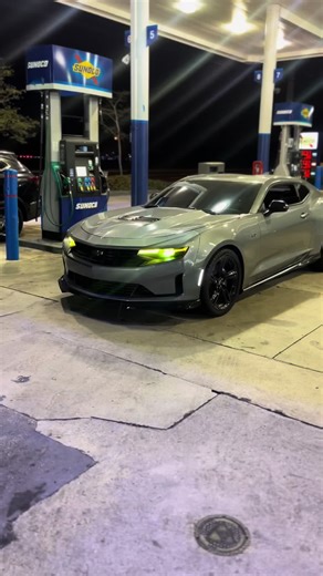 The Ultimate Showdown: Camaro vs. Corvette