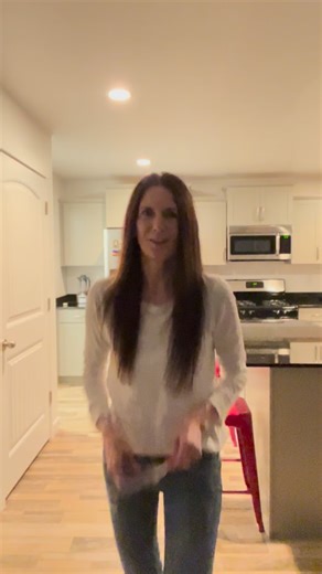 Kimberly on Instagram: "Ok but why can’t I stand still 🙈😆🩷 12.28.2025"