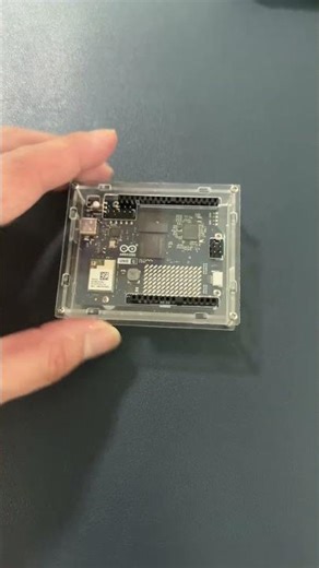 Case Arduino uno q