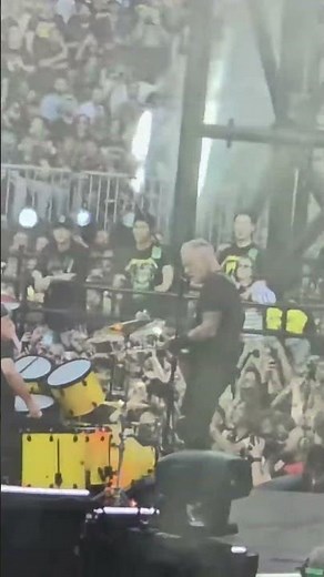 Metallica - Creeping Death - London - 03/07/26