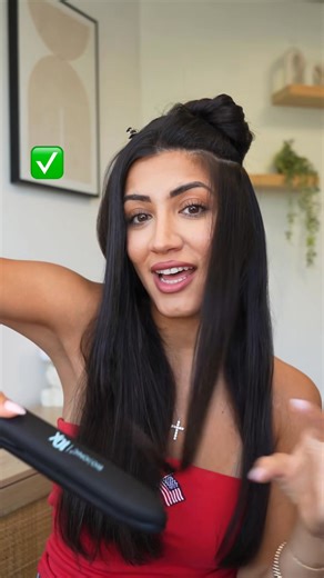 11K views · 134 reactions | Favorite Easy Hairstyle #hairtok #hairhacks #flatiron #flatironcurls #easyhairstyles #hairtrends #summerhairstyles #curtainbangs #fypシ | Mariaaiellohair | Facebook