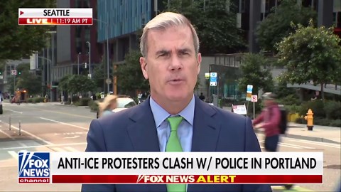 Anti-ICE protesters clash with police in Portland